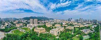 书香美景并存，这所大学堪称“5A级景区”