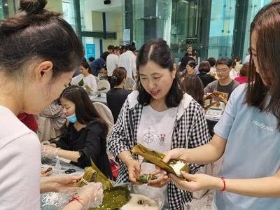 我们的节日｜包粽子、颂诗词……青岛开展形式多样主题活动喜迎端午节