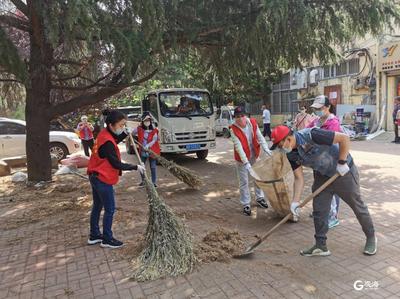 创建文明城区，他们在行动！