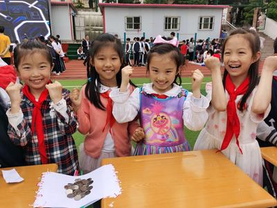 国务院：鼓励有条件的地区探索开展“育儿假”试点
