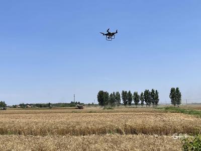 即墨在4个镇街增设无人机巡查，补齐传统地面巡查死角，严控焚烧秸秆现象