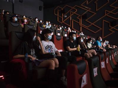 端午档总票房已达1.62亿，刷新端午档单日场次纪录