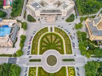 书香美景并存，这所大学堪称“5A级景区”