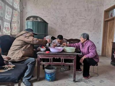 ​吴春红收到314万国家赔偿：从零开始人生下半场，孩子的终身大事最重要