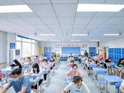 提升教师智慧教育素养；西海岸新区万名教师平板上测验信息素养水平  