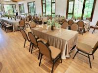 实拍市南“庭院婚礼”婚纱秀，这个花园今夏很浪漫