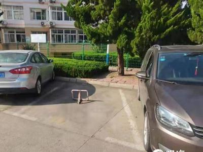 崂山区集中整治私设地桩地锁450余处