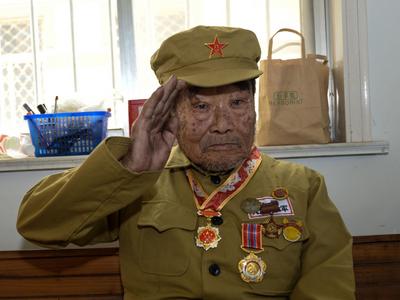 
72年前“百万雄师过大江”，14位老兵共忆渡江战役峥嵘岁月|红色印记·老兵画传④