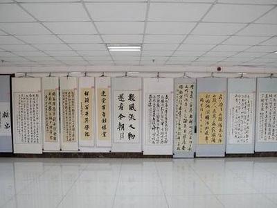 青岛警备区举办“铁心向党、奋斗强军”庆祝建党100周年书画展