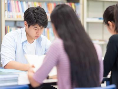驻青高校应届毕业生求职动向大数据出炉：优先考虑“收入”“稳定”“环境”