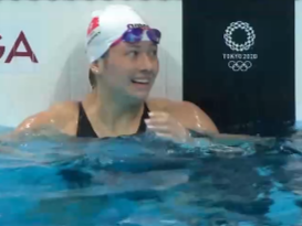 女子100米自由泳决赛，中国香港选手何诗蓓摘银
