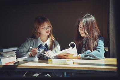 聚焦行业前沿，青岛城市学院会计系“三化一跨”拓宽学生成才路！