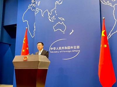 外交部：“美国没有资格说从实力地位出发与中国打交道”