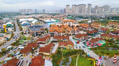 “开酒”前的剧透多图来了：风情街、游乐场、主舞台……今年竟是这样|快镜·啤酒节