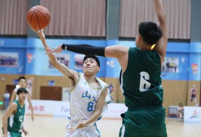 两分之差险胜！全国学生运动会山东男篮挺进四强