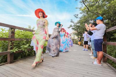 太平角邂逅文艺周末，这就是青岛的“花样大姨”