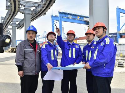 殷健：永不停歇，领跑智慧绿色港口建设