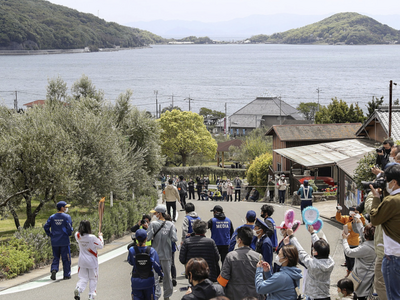 持水枪喷射奥运火炬手，日本一53岁无业女性被捕