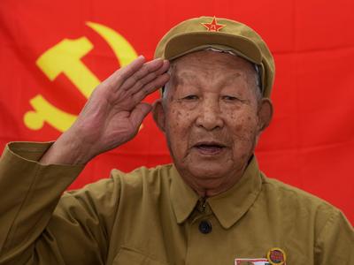 
72年前“百万雄师过大江”，14位老兵共忆渡江战役峥嵘岁月|红色印记·老兵画传④