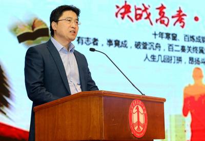 “新掌门”有新打算，听9所公办普高新任“当家人”畅谈新学期寄语