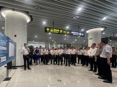 青岛胶东国际机场正式开航投运，凌文赵豪志参加活动