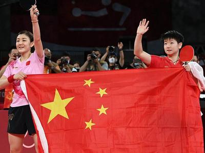 包揽金银X8，中国健儿yyds！