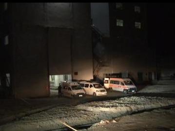 宁夏清水营煤矿冒顶事故被困4人成功升井