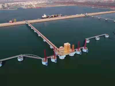 中石化LNG接收站二期扩建工程在青投产   