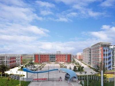 山东省将争取建设200所省级特色高中，学费标准可适当上浮
