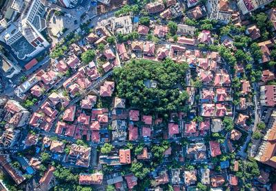 青岛“转了一圈又回来”的那条路，是它？