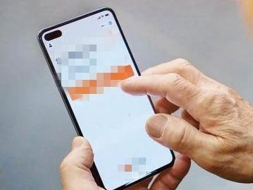 “领导”微信主动转账96万只为帮老同学周转资金？“受宠若惊”的他……