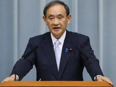 日本战败投降76周年当天，日本首相菅义伟向靖国神社献祭品