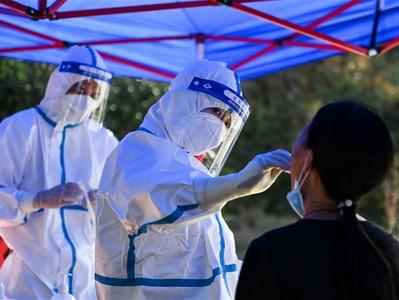 郑州调整封控区，区内全体人员实行“封闭隔离”