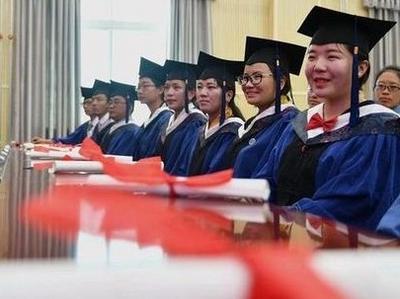 江苏：高校9月15日前不安排学生返校，可按秋季学期校历安排线上教学