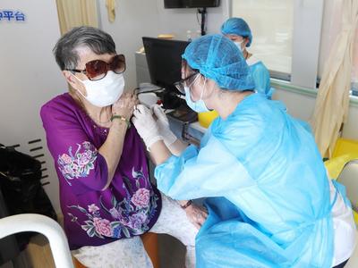 @老年人，青岛市疾控中心发信呼吁尽快接种新冠疫苗