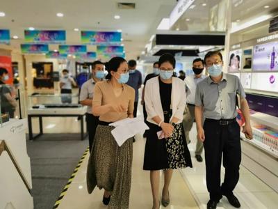 区领导带队督导全区争创全国文明典范城市工作