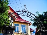 青岛“转了一圈又回来”的那条路，是它？