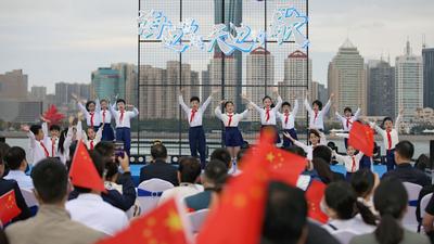 海边唱起天边的歌！青青原创云上歌会举办
