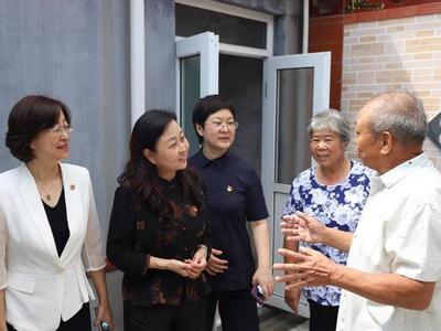 打造各具特色的“美丽庭院·幸福家” ，青岛这场现场观摩会议召开
