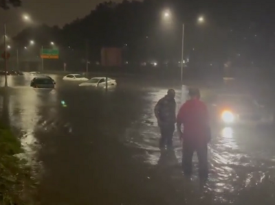 美国纽约、新泽西等地出现强降雨、龙卷风等极端天气，已造成至少23人死亡