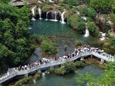 文旅部：中秋国庆A级景区落实“限量、预约、错峰”要求