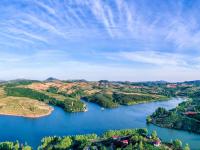 美呆了！这个桃花岛可以承包你的十一假期