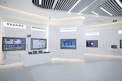 是什么让这座城市越来越“聪明”？走进人工智能创新应用展示中心|见证青岛