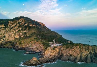 灯塔、渔舟、盘山路……这个岛真6