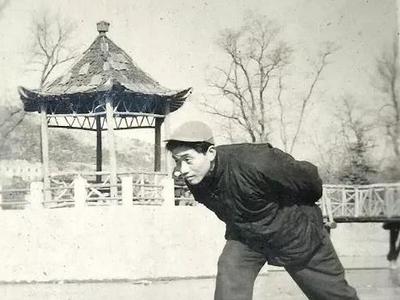 城市影像档案|小西湖旧影：春观樱、夏赏荷、冬溜冰