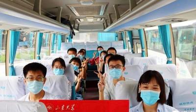 点对点接驳！胶东机场、青岛站、青岛北站等交通枢纽有了大学新生直通车，零换乘直达11所高校