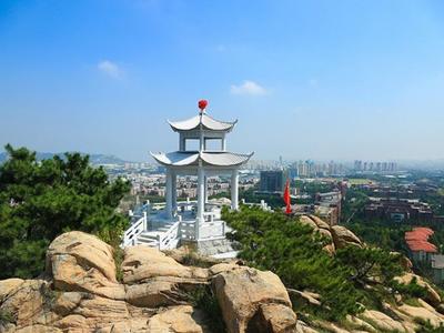 山东科技大学在笔架山建乾惕亭，向70周年校庆献礼