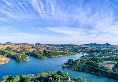 美呆了！这个桃花岛可以承包你的十一假期