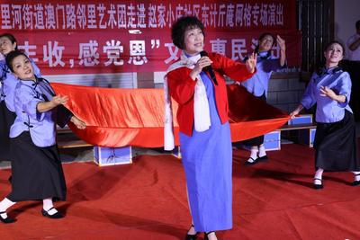 文艺送到群众家门口！胶州市文化和旅游局送戏曲进乡村