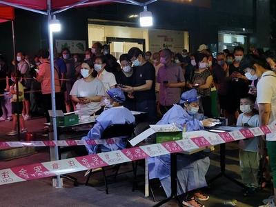 广州市越秀区发现1例新冠肺炎无症状感染者，连夜开展核酸检测